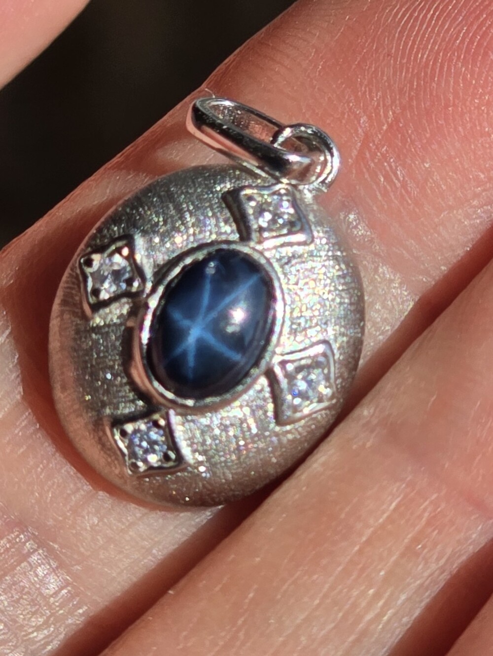 925 Sterling Silver Pendant 1.4x1.7mm with Natural Star Sapphire & Cz